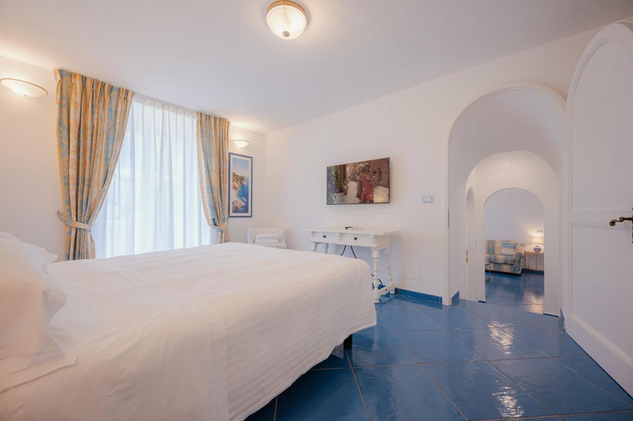 Grand Hotel Le Rocce Gaeta Exteriér fotografie